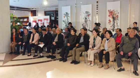 墨香雅韵 尹雅丽书画作品展国庆期间开展